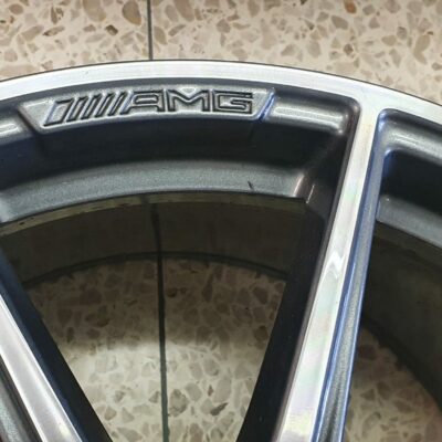 Alternative view of original Mercedes-Benz C190 AMG GT / GTS  Alufelge 11x20 ET68 A1904010600