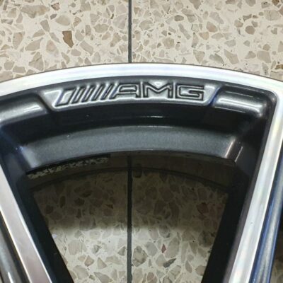 Alternative view of original Mercedes-Benz C190 AMG GT / GTS  Alufelge 9x19 ET61 A1904011000